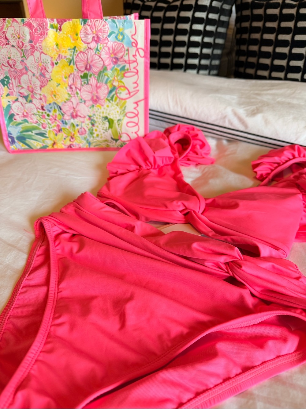 NWT LILLY PULITZER Steviekate Ruffle Bikini in Pink - Picture 6 of 10